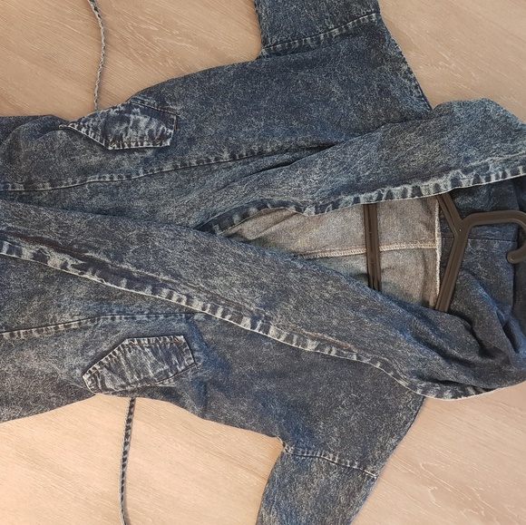 Denim jacket - Picture 3 of 3